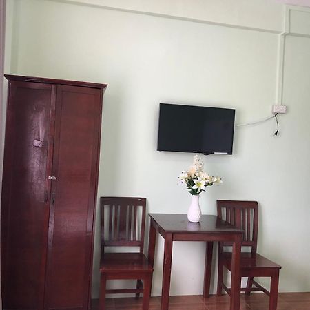 Adams View Hotel Moalboal Extérieur photo