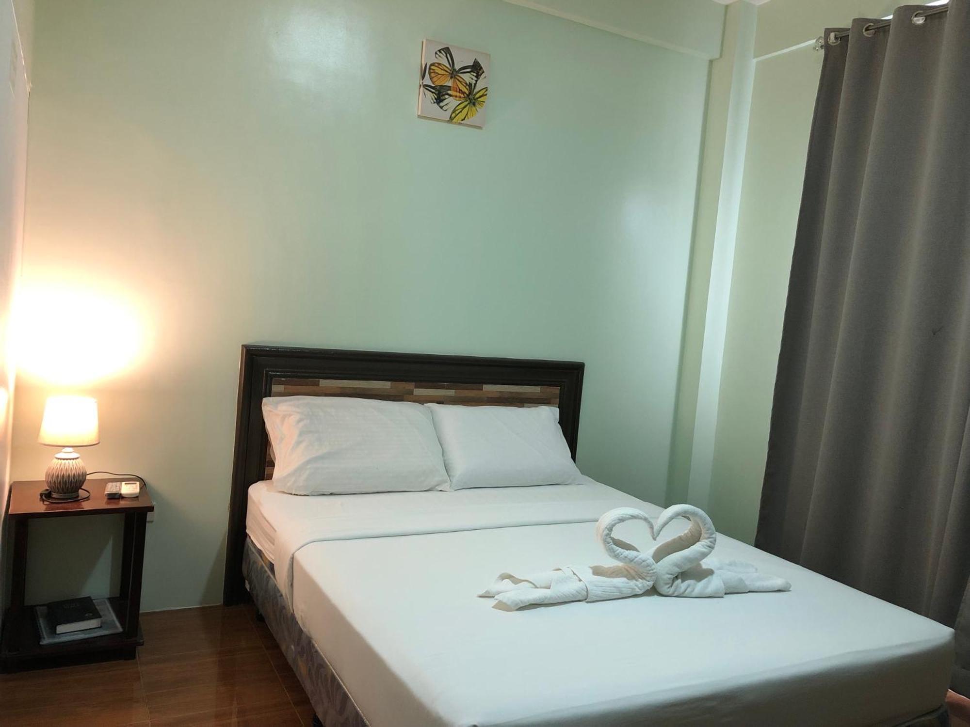 Adams View Hotel Moalboal Extérieur photo